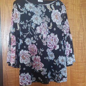 Westport Woman’s Floral Bell Sleeve Blouse – 1X Black & Pink